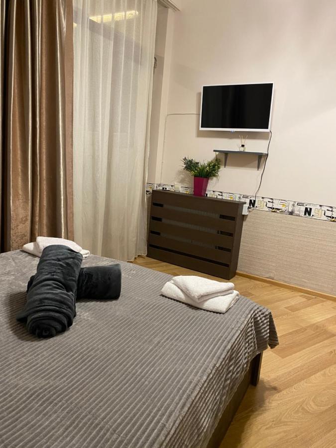 Siqvaruli Tbilisi Esterno foto